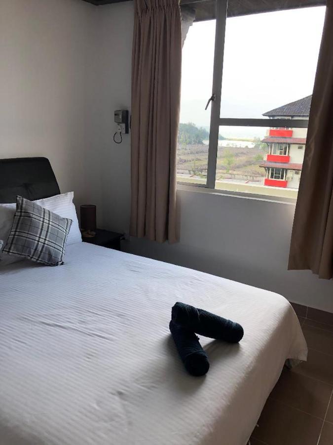 Kerteh Apartment Екстер'єр фото